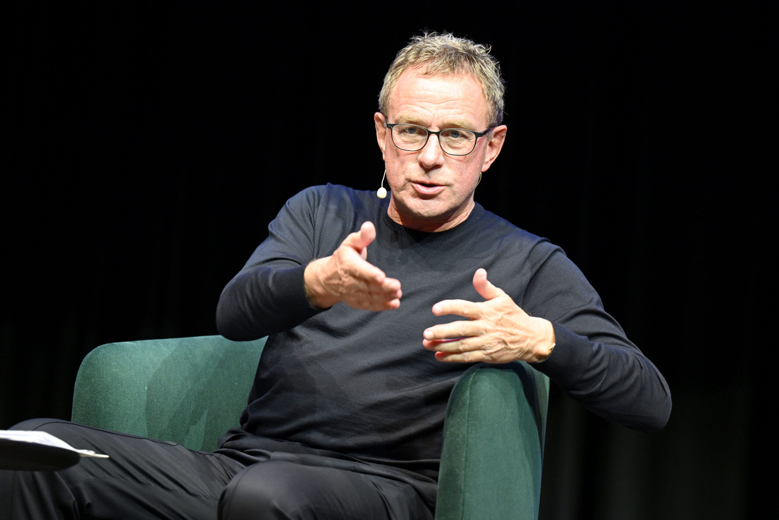 Nationaltrainer Ralf Rangnick als Gesundheits-VIP